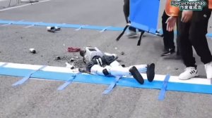 Робот-гуманоид на марафоне разбился