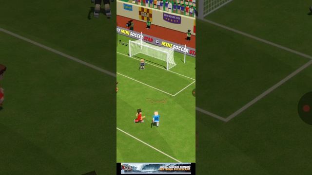 играю в мини сокер стар