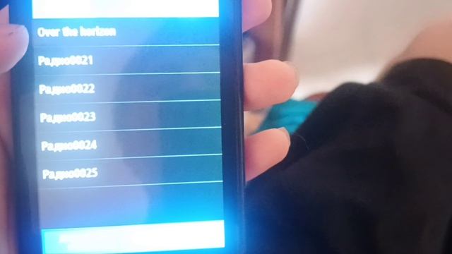 подключаем современный музыкальный центр Samsung к телефону.