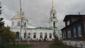 Татарстан. Елабуга- рябиновый рай, тихий, уютный, добрый городок. Покровская церковь.