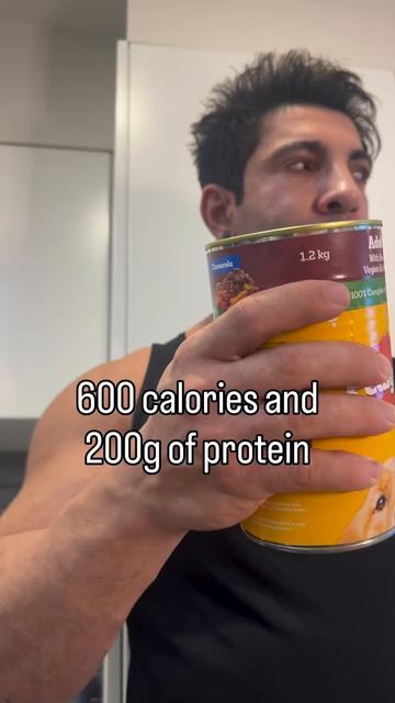 200 г белка и всего 600 ккал(шутка)