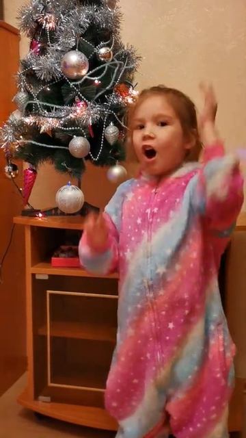 Ёлочка. #shorts