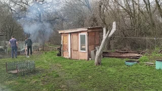 ПРИЕХАЛА БРИГАДА и ДЕЛА ПОШЛИ. На это смотреть страшно