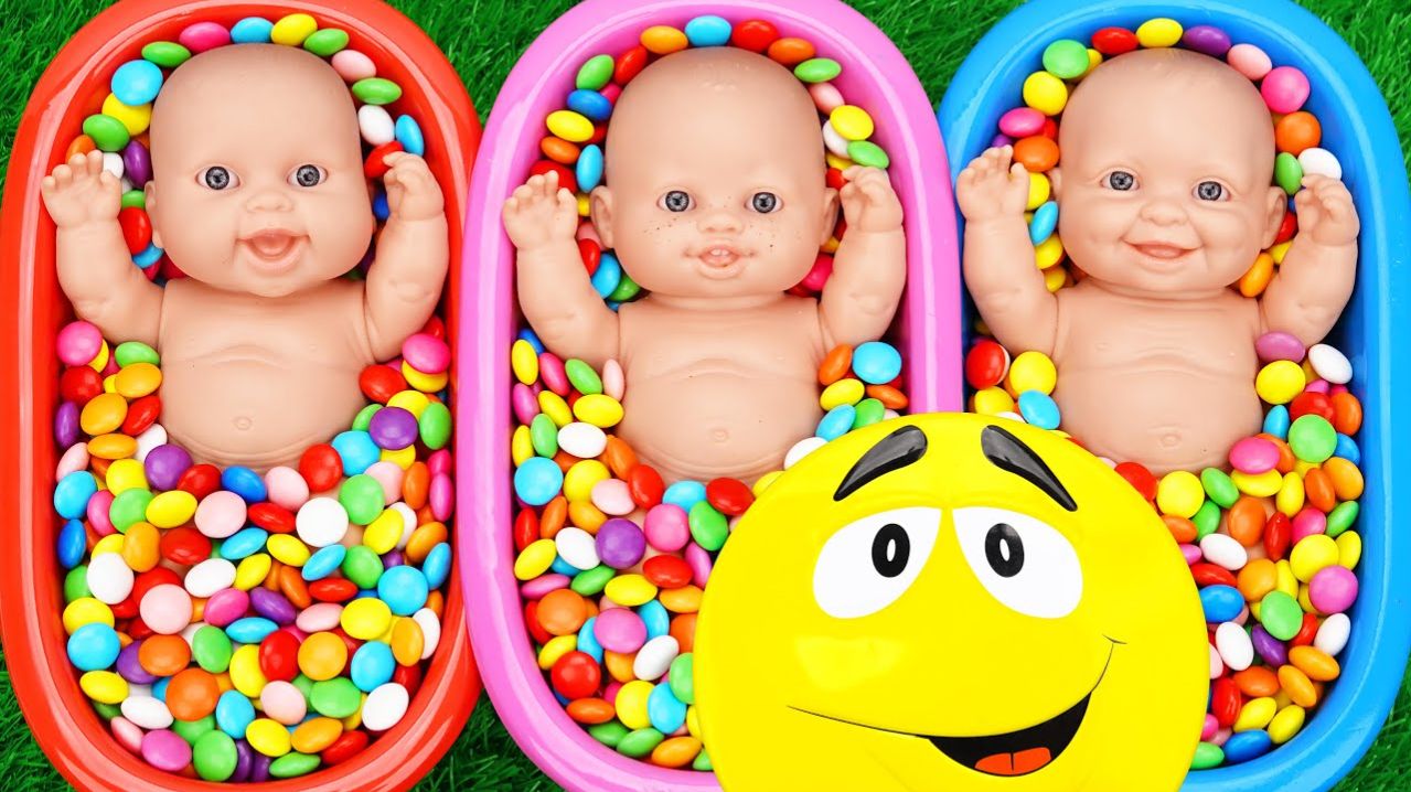 Мультик для детей! Играем разноцветными конфетами! Яркие мультики, играем вместе!