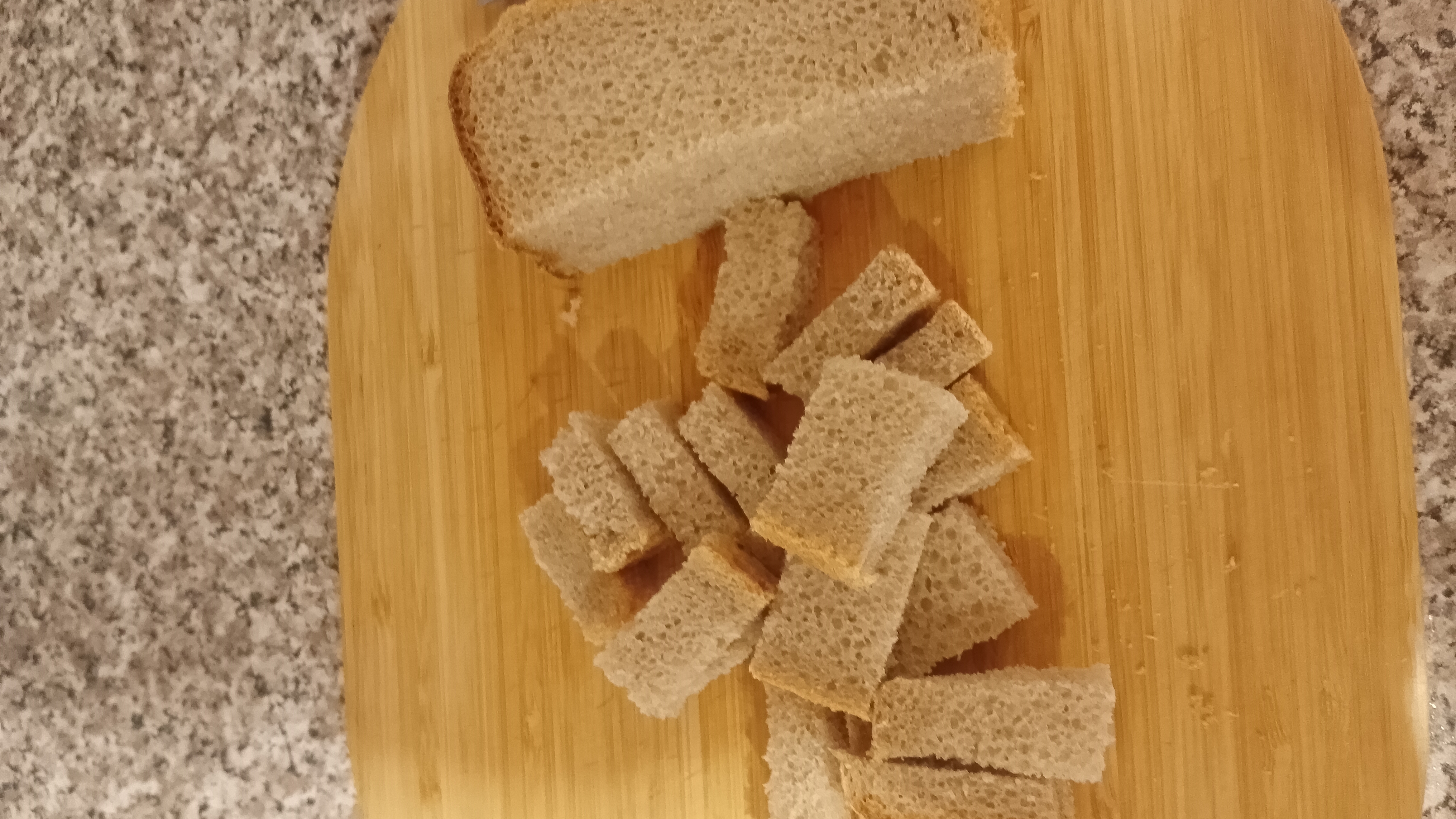 Готовлю сухарики