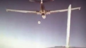 Дозаправка самолёта в воздухе