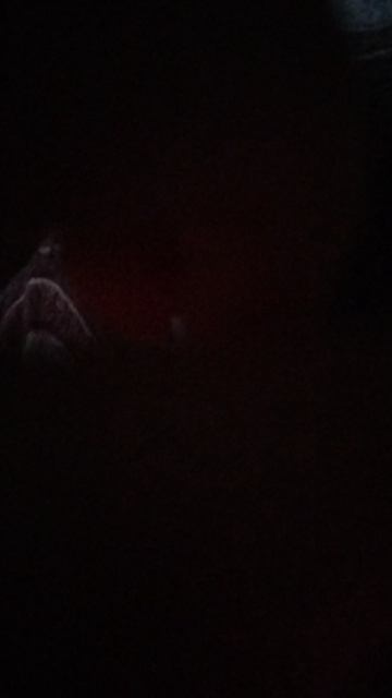 Мама подарила мне ручку с фонариком и лазерной указкой