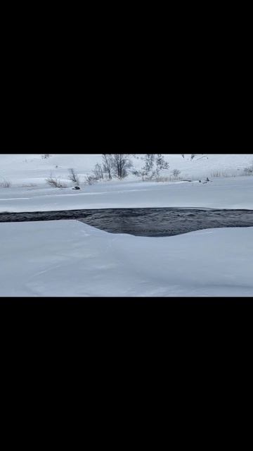 Зимняя рыбалка на реке Гарманда, на дальнем востоке.