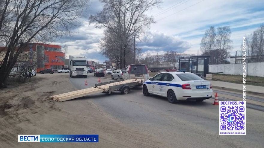 Семья из четырёх человек оказалась в больнице после столкновения иномарок в Вологде