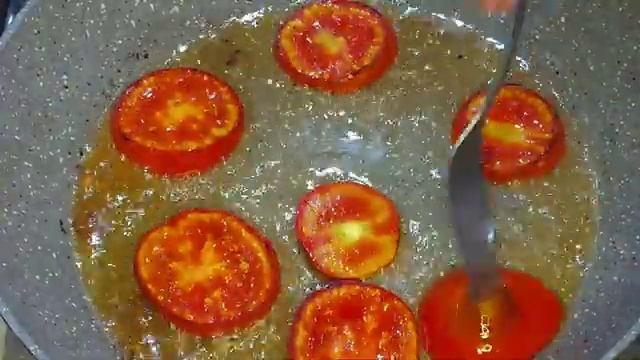 1 помидор и 2 яйца! Быстрый завтрак за 5 минут!