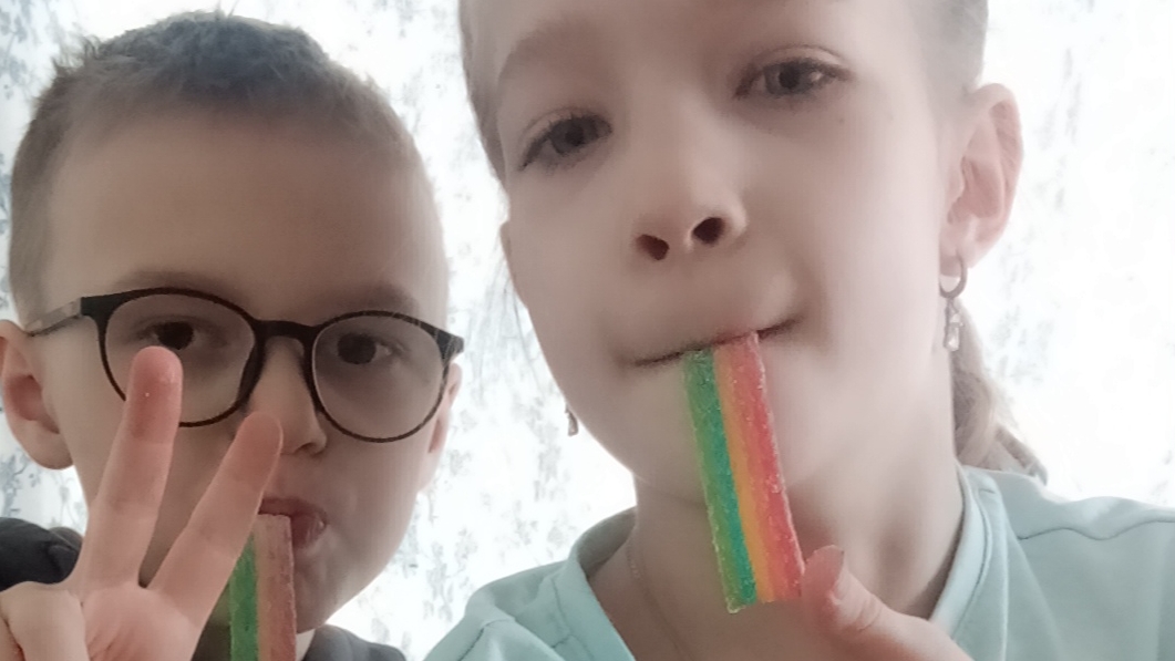 едимм кислые вещи