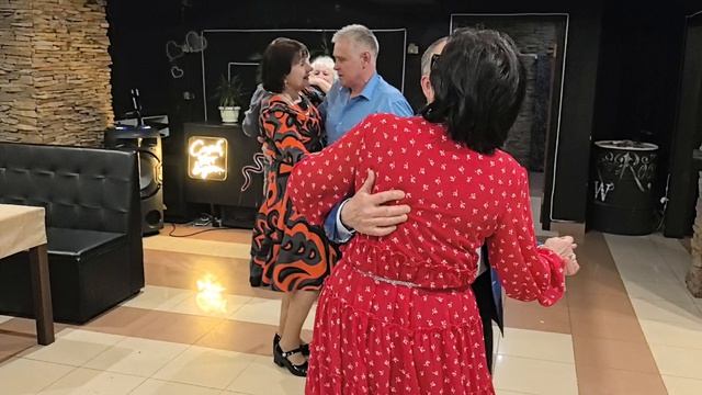 Плывёт веночек... 16.04.26...