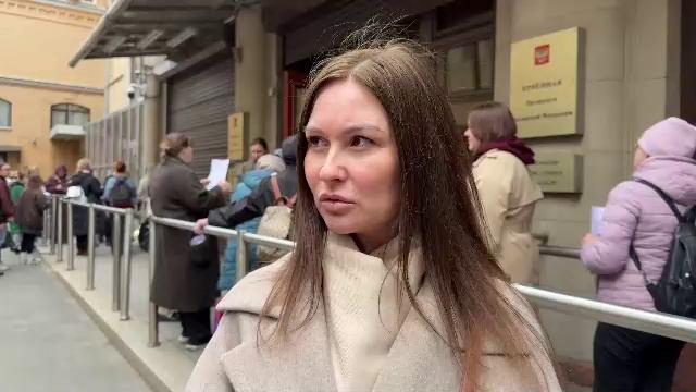 Люди идут в Приёмную Президента: против эвтаназии животных