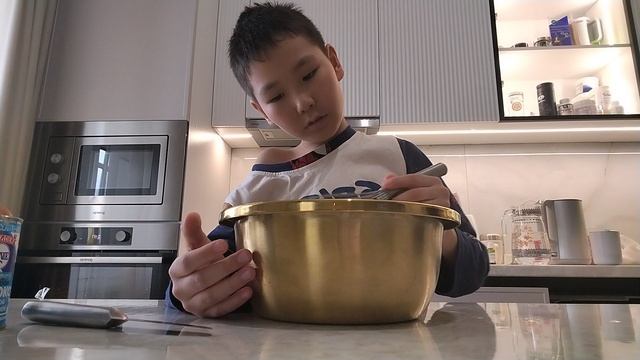 1 часть готовлю сгущённый торт