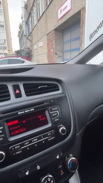 Kia Ceed Универсал 5 дв. 1.6 AT 2013г