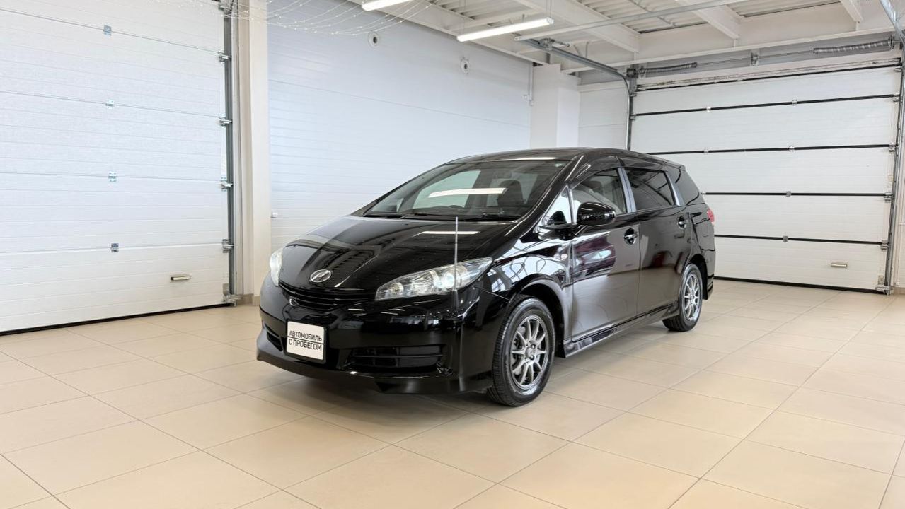 Toyota Wish, 2011 год