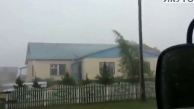 Эдит про торнадо в России 2017 года в Якутске э