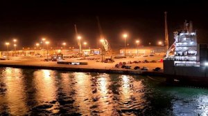 ночью уходим из порта