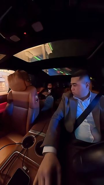 ТАКСИСТ НЕ СТАЛ ТЕРПЕТЬ НАГЛОГО ПАССАЖИРА! 🚗😳