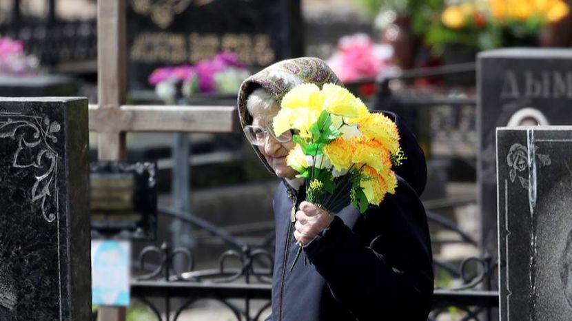 Как будут работать кладбища на Радоницу и Красную горку в 2026 году