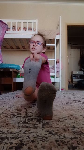 Как сесть на шпагат???