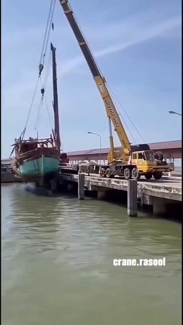 Кран FAUN 40 лет, 40 тонн, 6 лет ремонта. ч.1 #спецтехника #тоир #история