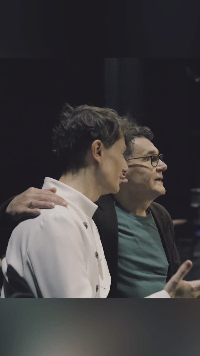 На сцене театра Вахтангова с Сергеем Маковецким