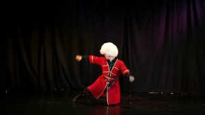 25 Танцевальная студия "Ода" танцует - Павел