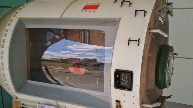 Станции МИР макет.