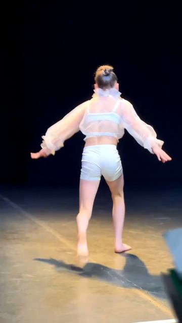 Иванцова Алиса Solo Неон 1 место