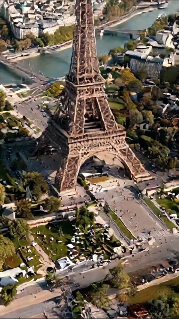 Эйфелева башня: символ Парижа #Париж #ЭйфелеваБашня #Достопримечательности