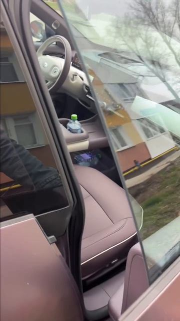 Видео от Revocars-маркетплейс автомобилей из Китая и Кореи