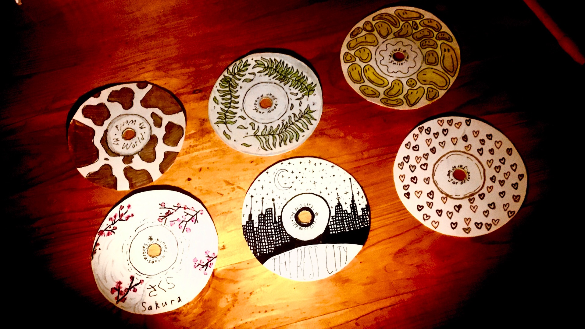 Крашу диски // Украшения для комнаты