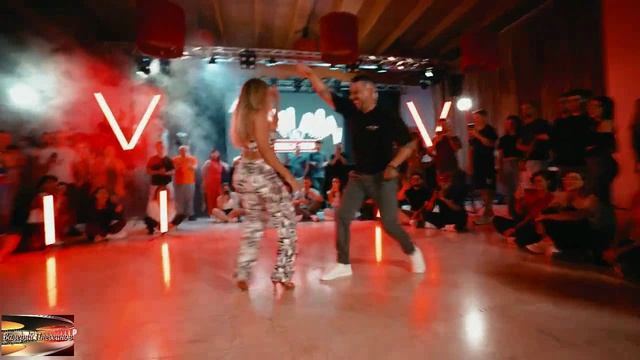 В чужие края