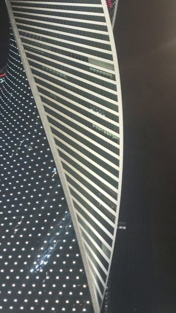 Москва Сити,роботы ездят!