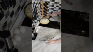 Жареная картошка с яйцами