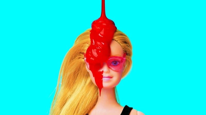 35 лайфхаков с куклой БАРБИ, которые СТОИТ ПОПРОБОВАТЬ КАЖДОМУ ВЗРОСЛОМУ