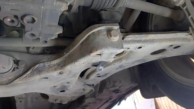 Школа Октавия 1.8т , осрам нбр лазер прослужили год и ремонт защиты.