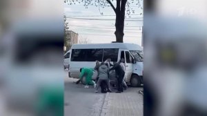 Известно о новых случаях принудительной мобилизации на Украине.