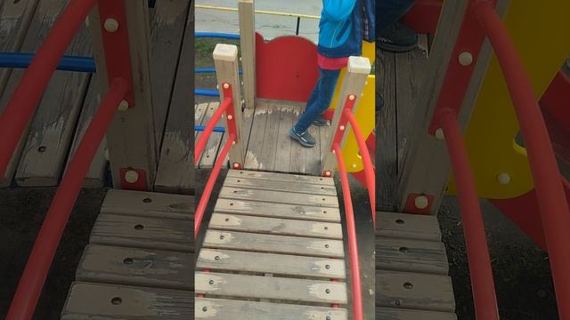 играю. в акулу ванёк Boom