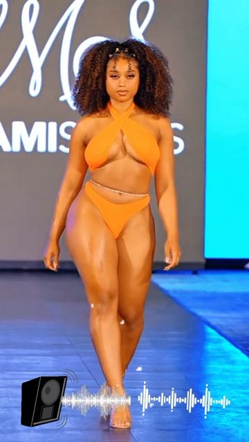 1000012752.mp4.  Fashion Style Week...