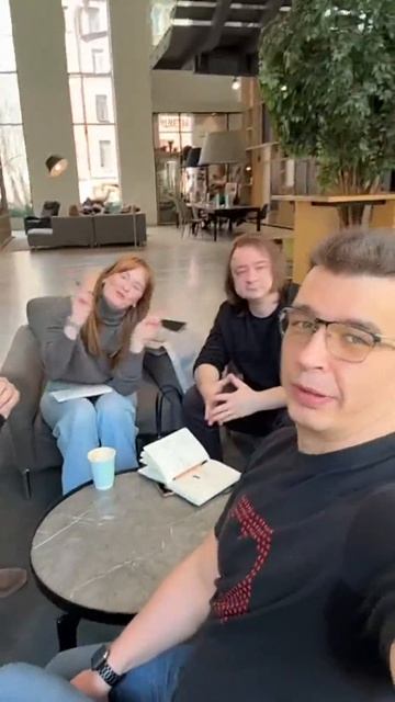 БРИФЫ УБИВАЮТ SMM!