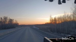 Добрался до Новосибирска. Разгрузился-загрузился и обратно. На кемеровских горках дорога растаяла.