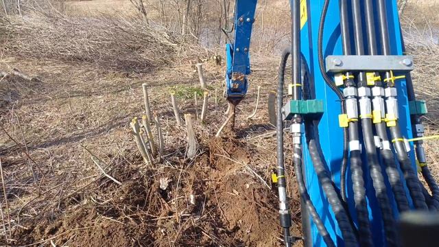 Раскорчевка мини эксковатором Rippa R32