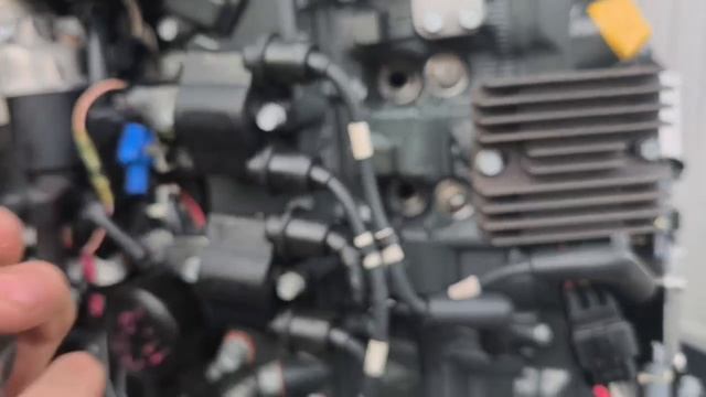 Арт 2019 Замер компрессии лодочного мотора Yamaha F50. 2017 год.