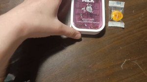 как делает уроки бисквит.ПОДАРОК?КАКОЙ?