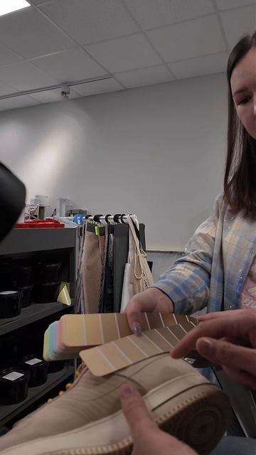 Попали в цвет? 😀 #ремонтпобратски #ремонтзалям #ремонт #городорел #жккрылья