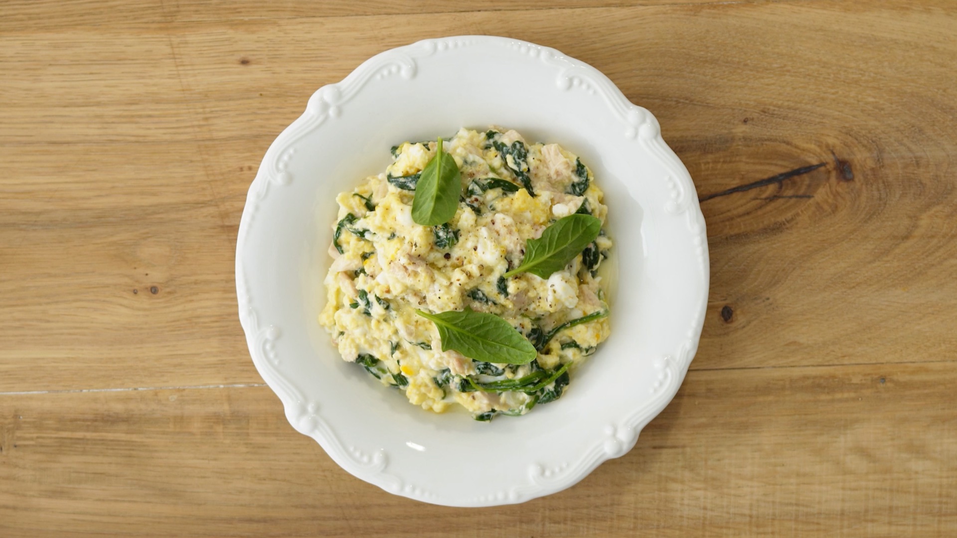 Быстрый завтрак | Омлет с тунцом и шпинатом | Кето-рецепт, тунец, шпинат, яйца