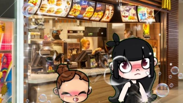 ~🍔🍟встретила 7 летнюю девочку (идея Diana's family home.👧🛍️~.