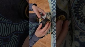 Лего машина (сборка)на управлении